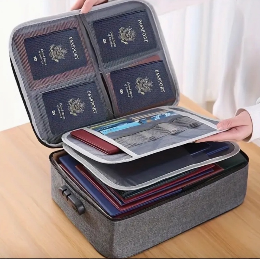 SECURELOK Waterproof & Fireproof Large Capacity Lockable Storage Bag